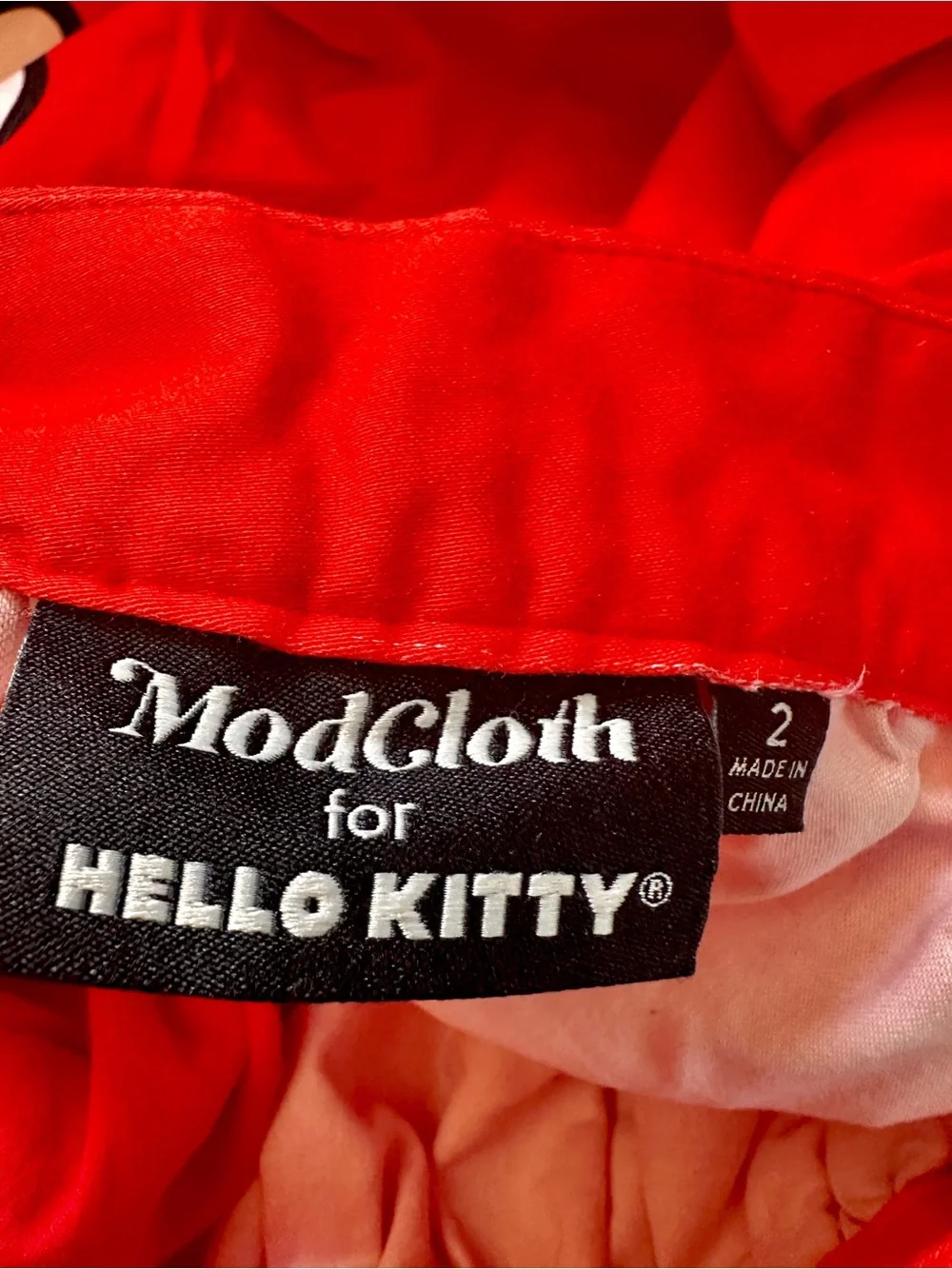 Size 2 Hello kitty x ModCloth Red Circle skirt candy hearts Valentines - Picture 5 of 6